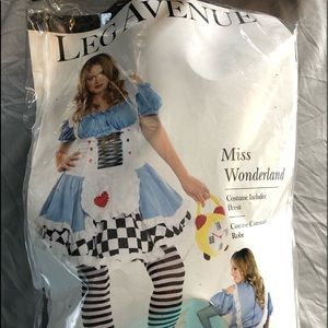 PLUS SIZE COSTUME-Miss Wonderland 3X/4X